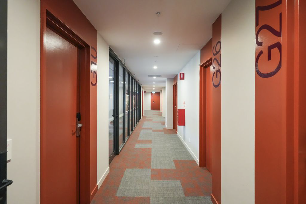 965 Dandenong Road — Common areas